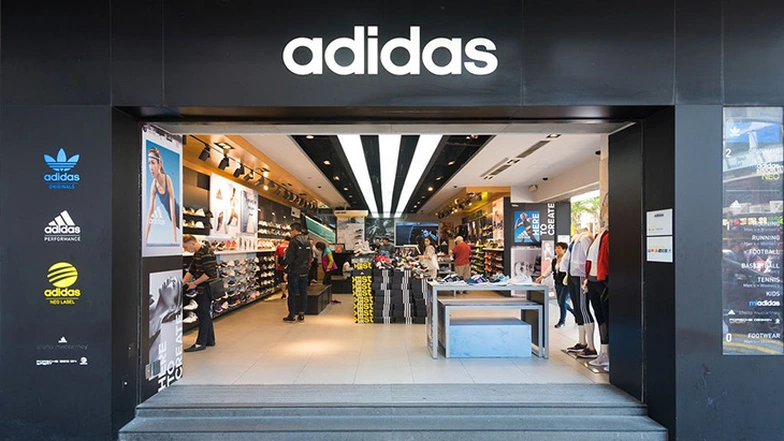 Chiến lược phân phối của Adidas